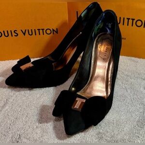 Pre-Owned Ted Baker Shoes Heel Black Suede